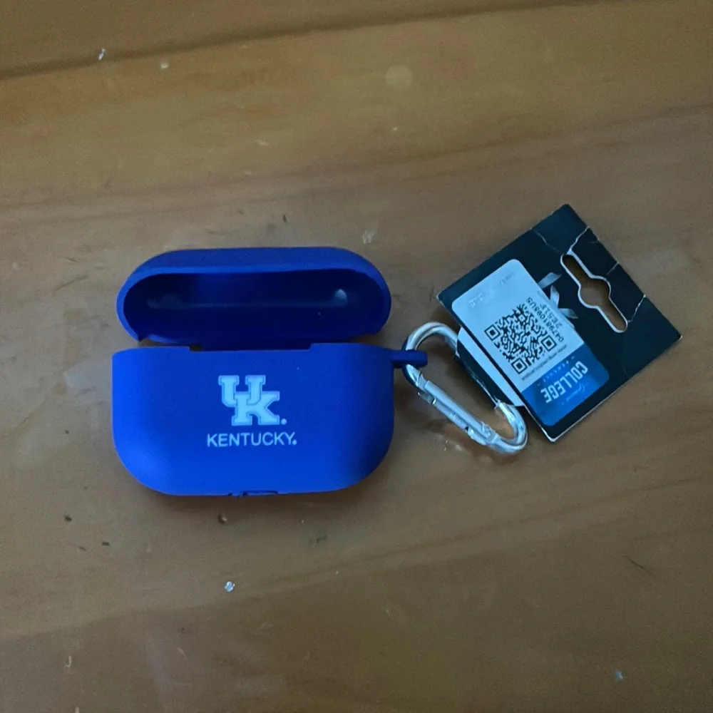 kentucky airpods case